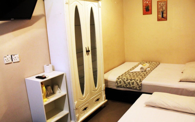 OYO 43927 Sassana Hotel (Sanitized Stay)