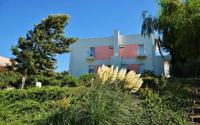 HILLTOP OASIS - Lisboa Oeiras
