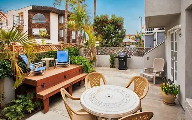 Beach And Bay Getaway