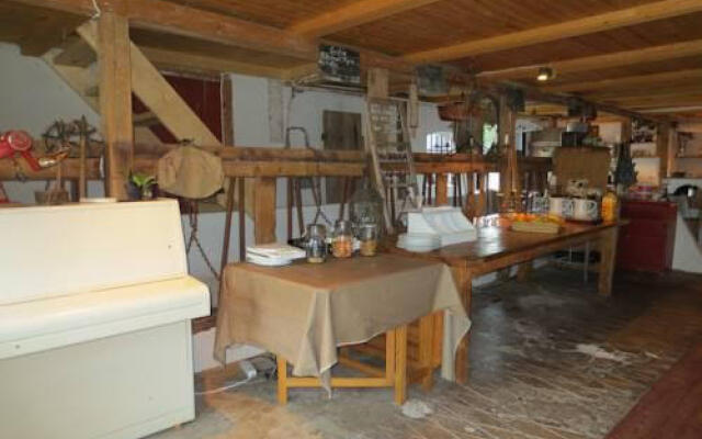 Freadals Gård