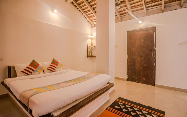 OYO Home 19189 Designer Studio