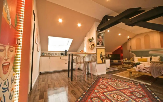 Mexican room