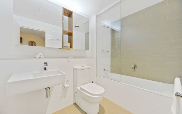 HomeHotel-Luxurious next to Shopping