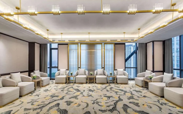 Ramada By Wyndham Yichang Riverside