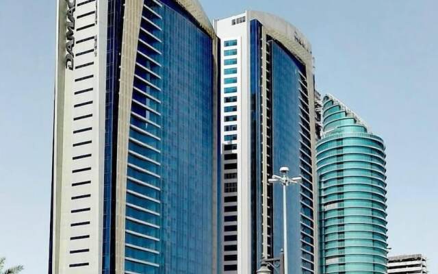 4Leisure Suites DAMAC Esclusiva Towers