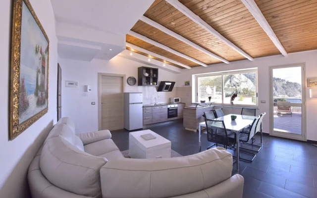 Panoramic Taormina Bay View