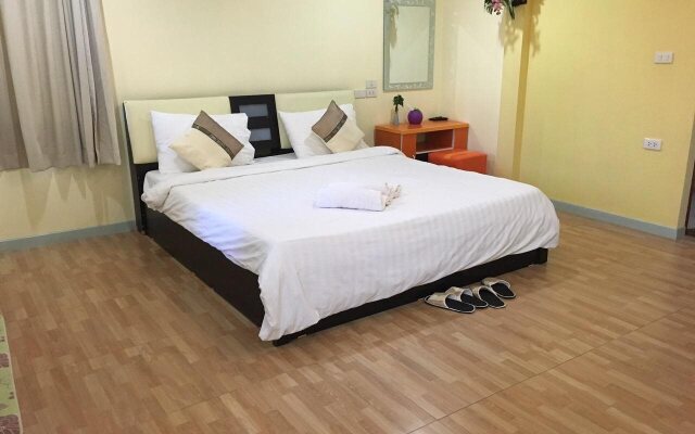 Charming Home Resort