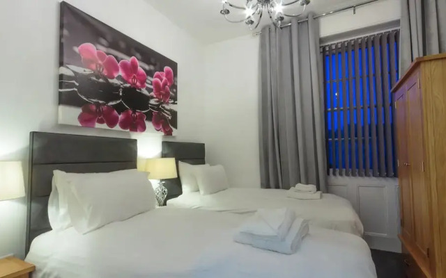 3 Bed- The Regency Suite