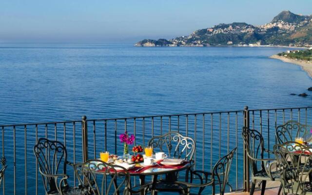 Baia Taormina Hotel