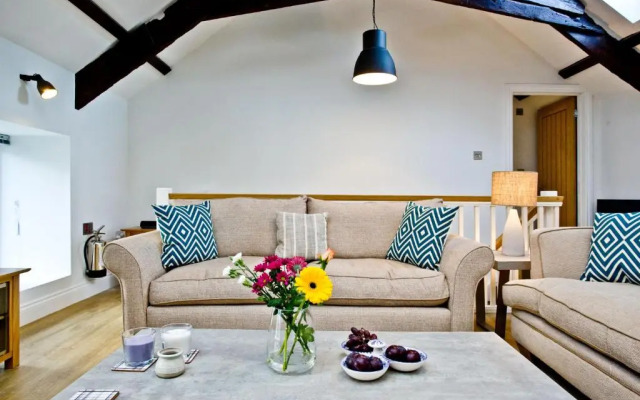 The Barn, 21 At The Beach, Torcross