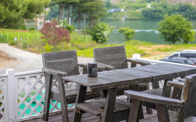 Nami Island O2 Pension