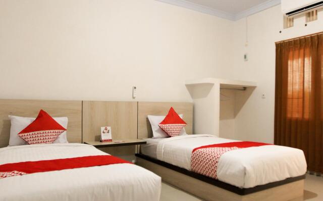 OYO 174 Desilva Bandara