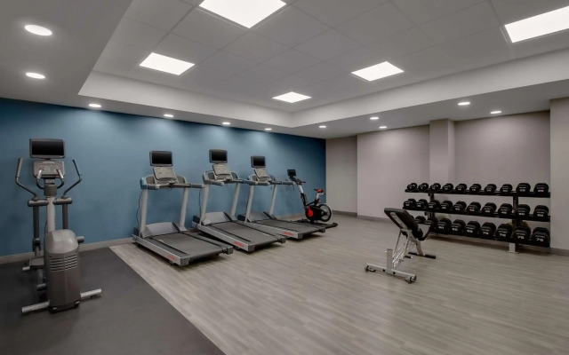 Hampton Inn Birmingham-Colonnade 280