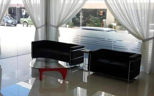 Goldenhill Hotel