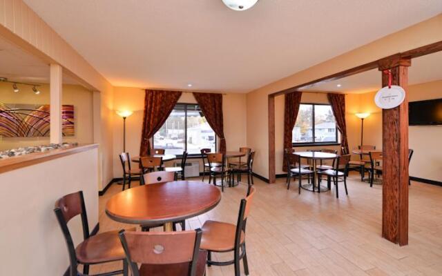 Super 8 By Wyndham Rochester Mayo Clinic Area
