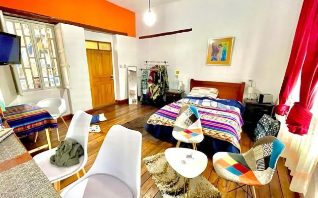 Casa Ceasars  Historic Quito