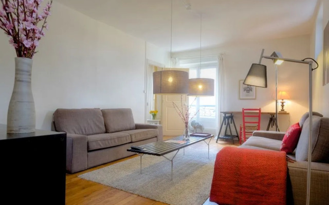 Honorê, Hôtel pour Nomades rêveurs