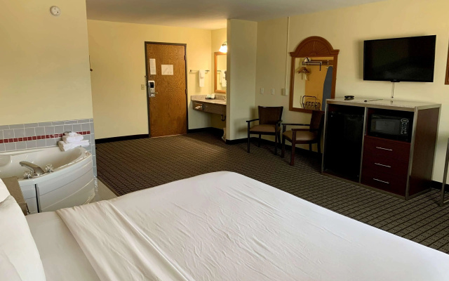 Best Western Maritime Inn