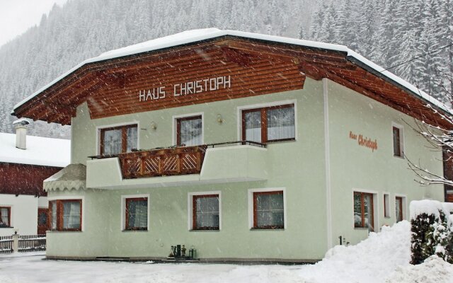 Modern Apartment in See Tyrol Near Ski Area With Parking