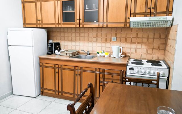 Meliton Inn Hotel & Suites