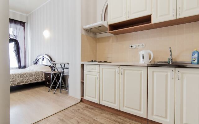 LeonRooms Pokrovskiy 8-2