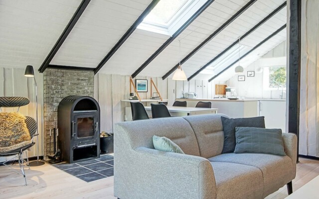 Magnificent Holiday Home in Aakirkeby near Sea