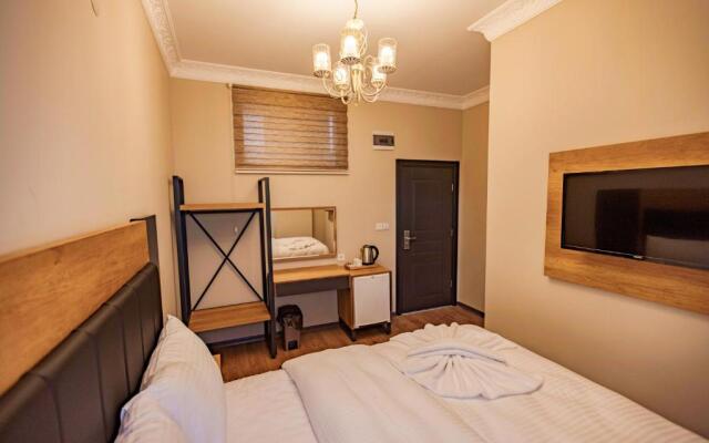 Grand Balyan Hotel & Restaurant