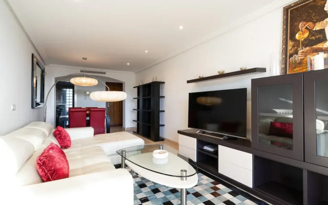 Beautiful Apartment With View