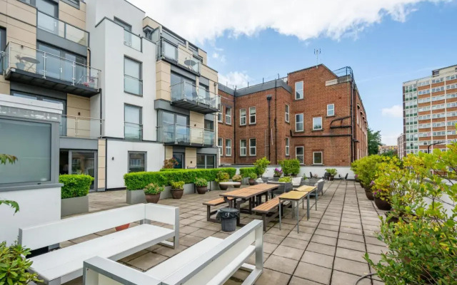 Hoxton Apartments by Mysquare
