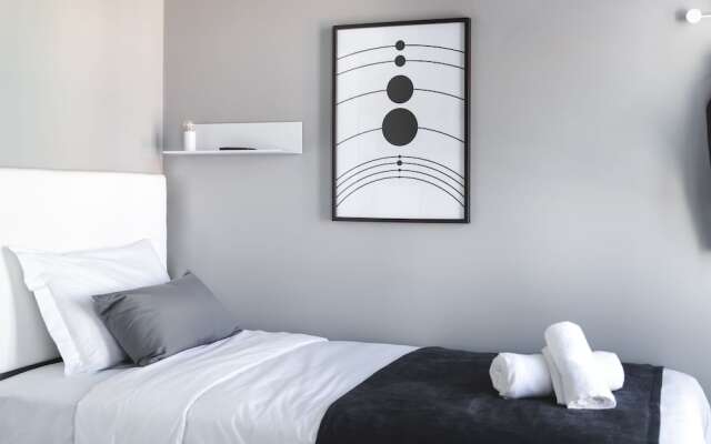 Planet House