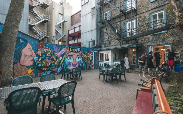 Auberge de la Paix - Hostel