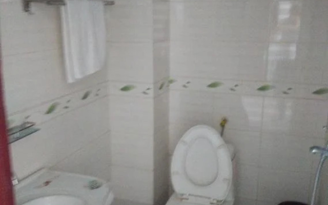 Yurui Business Hotel