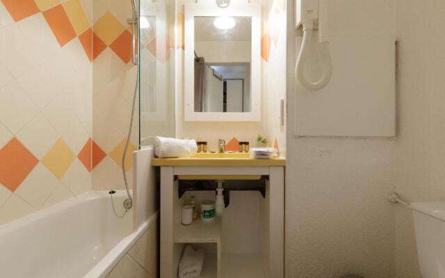 ZAHARA 123 YourHostHelper