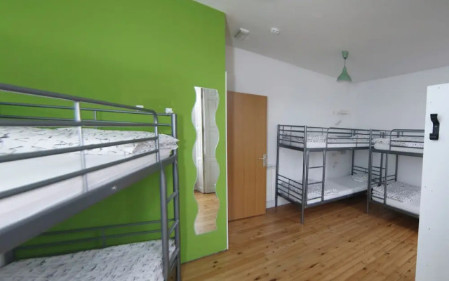 LeonHostel