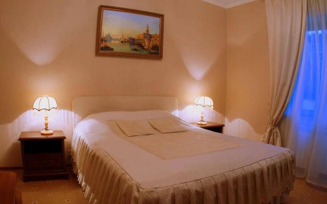 Hotel Kamelot