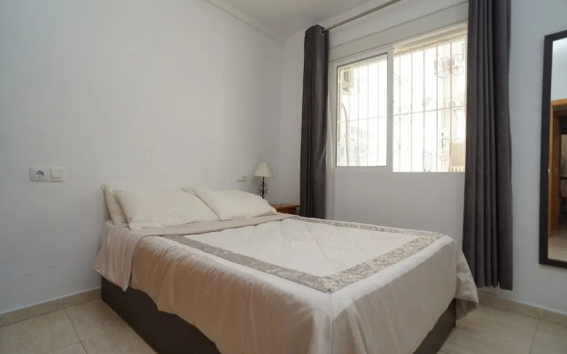 La Loma with Pool, Free Wifi And International Tv.