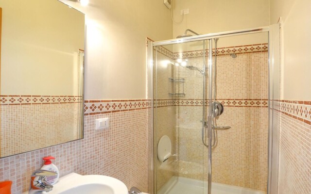 Stunning Apartment in Venezia With 2 Bedrooms and Wifi