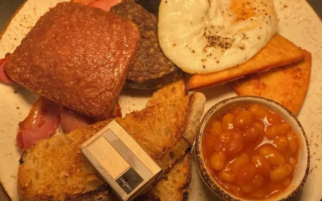 Sweeney Aviemore Two