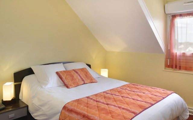 Logis Hôtel du Dauphin