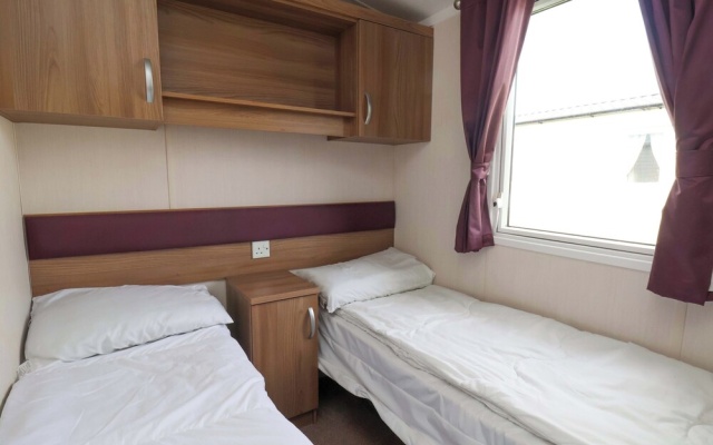 Caravan B14 Beechrise
