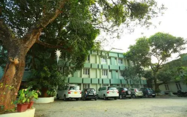 Surabhi Tourist Home