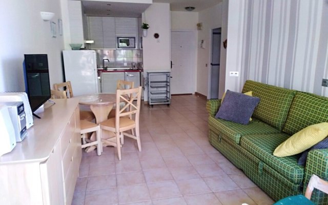 Apartment With one Bedroom in Benalmádena, With Shared Pool and Furnished Terrace