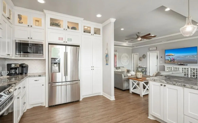 Sunkissed Castle 4 Bedroom Home