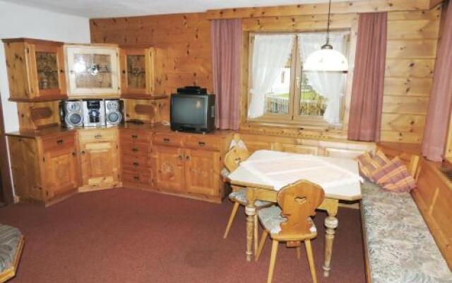 Holiday home Holzgau