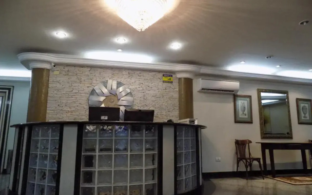 Hotel Apollo Inn Express