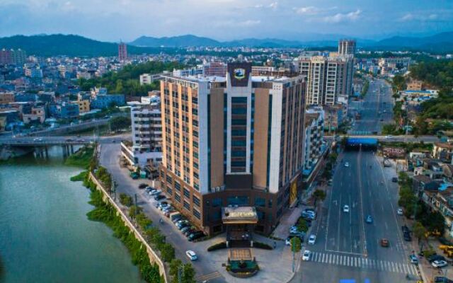 Lijing Peninsula Hotels