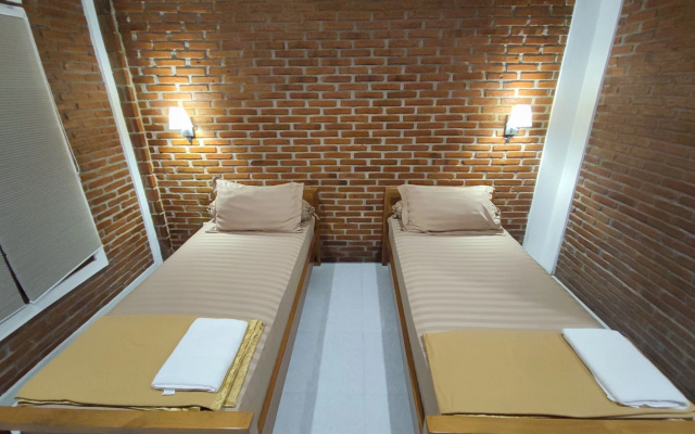 Genthong Homestay - Hostel – Guest Rooms – Borobudur