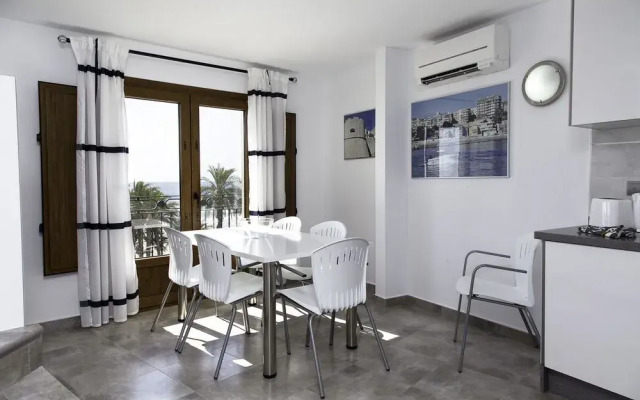 Happyvila Apartments