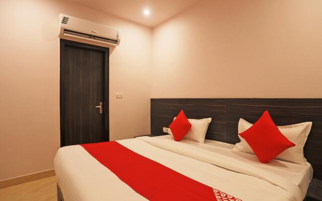 OYO 35741 Dsg Residency.