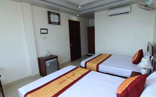 Thu Ha Hotel Catba